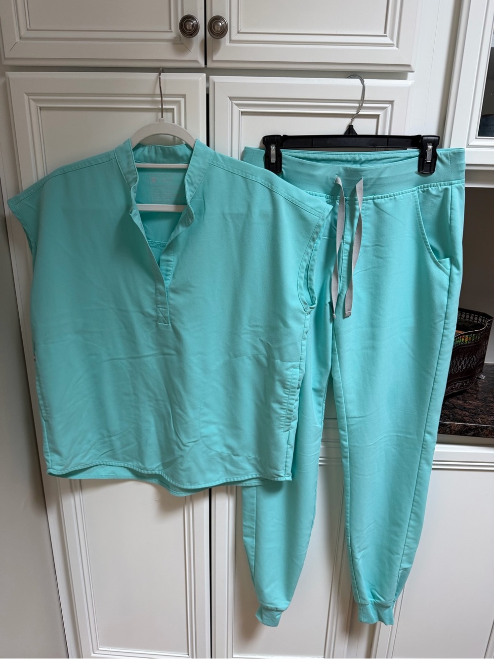 Figs Women's Scrub Set - Fresh Aqua